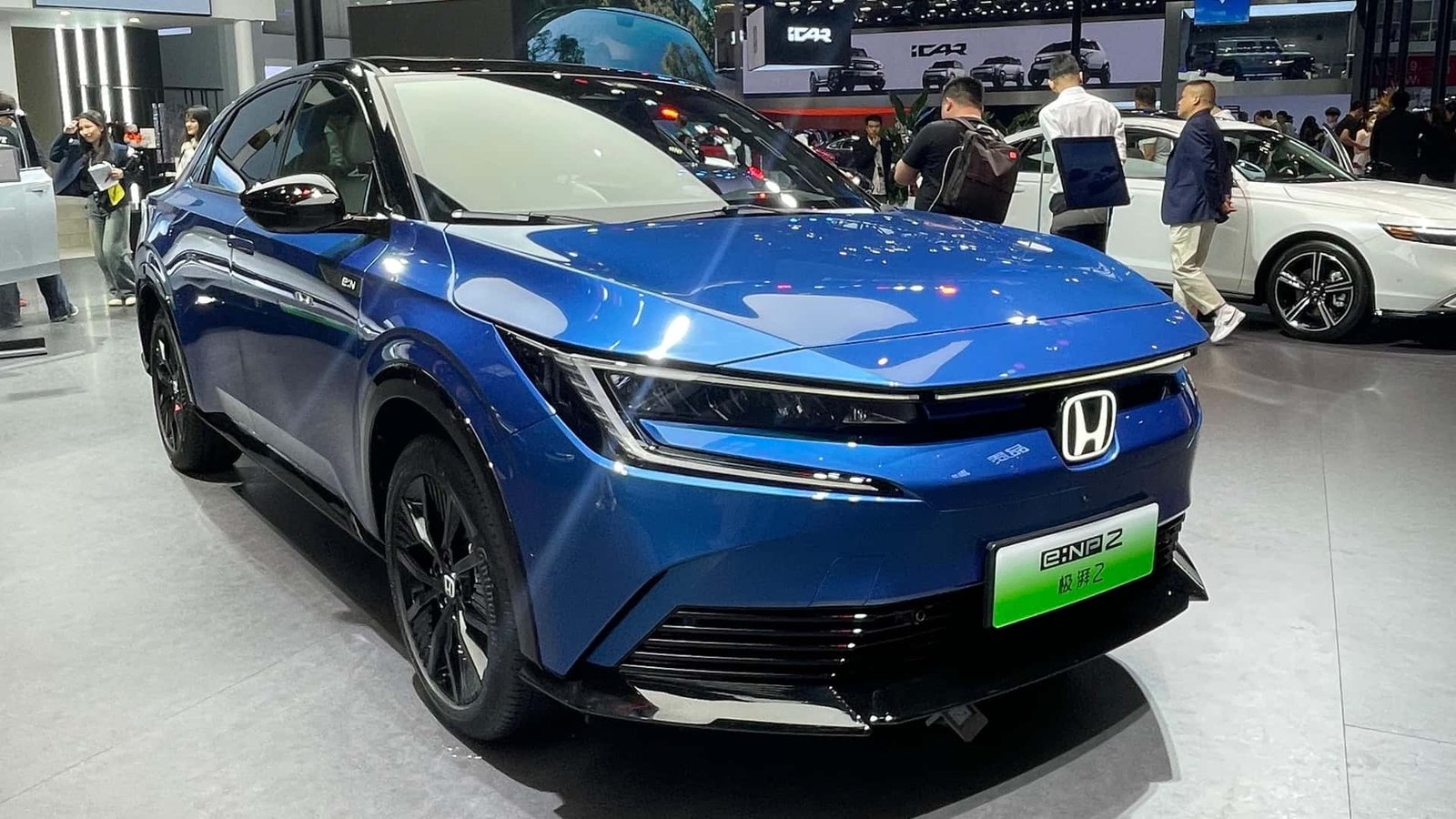 رئيس شركة هوندا يطلق صرخة رعب من الصين